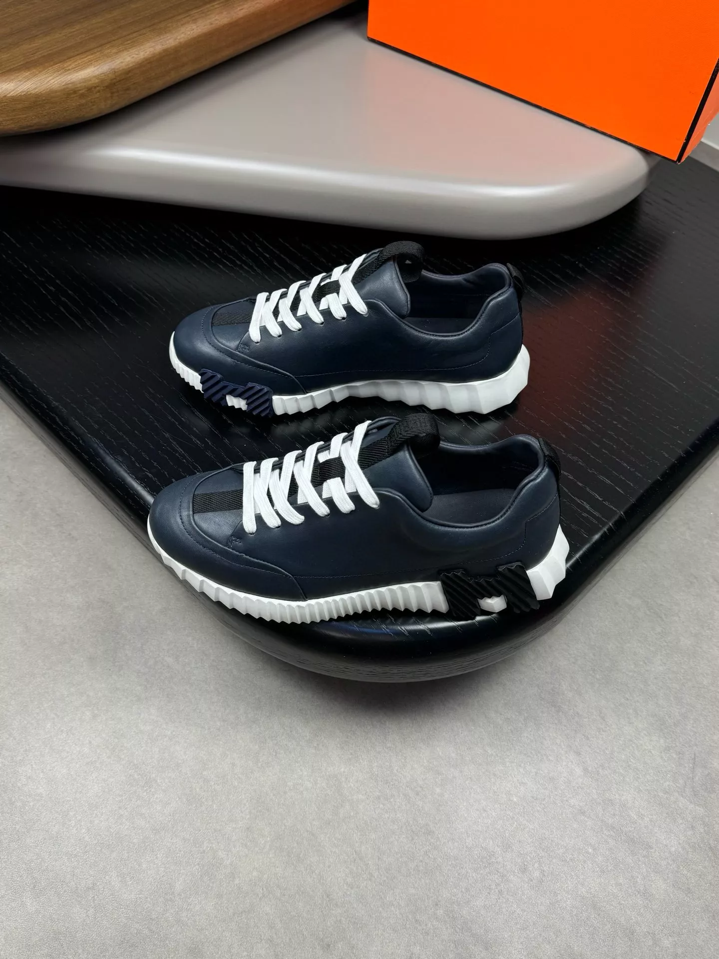 Reliable 5939 Hermes Casual Shoes For Men