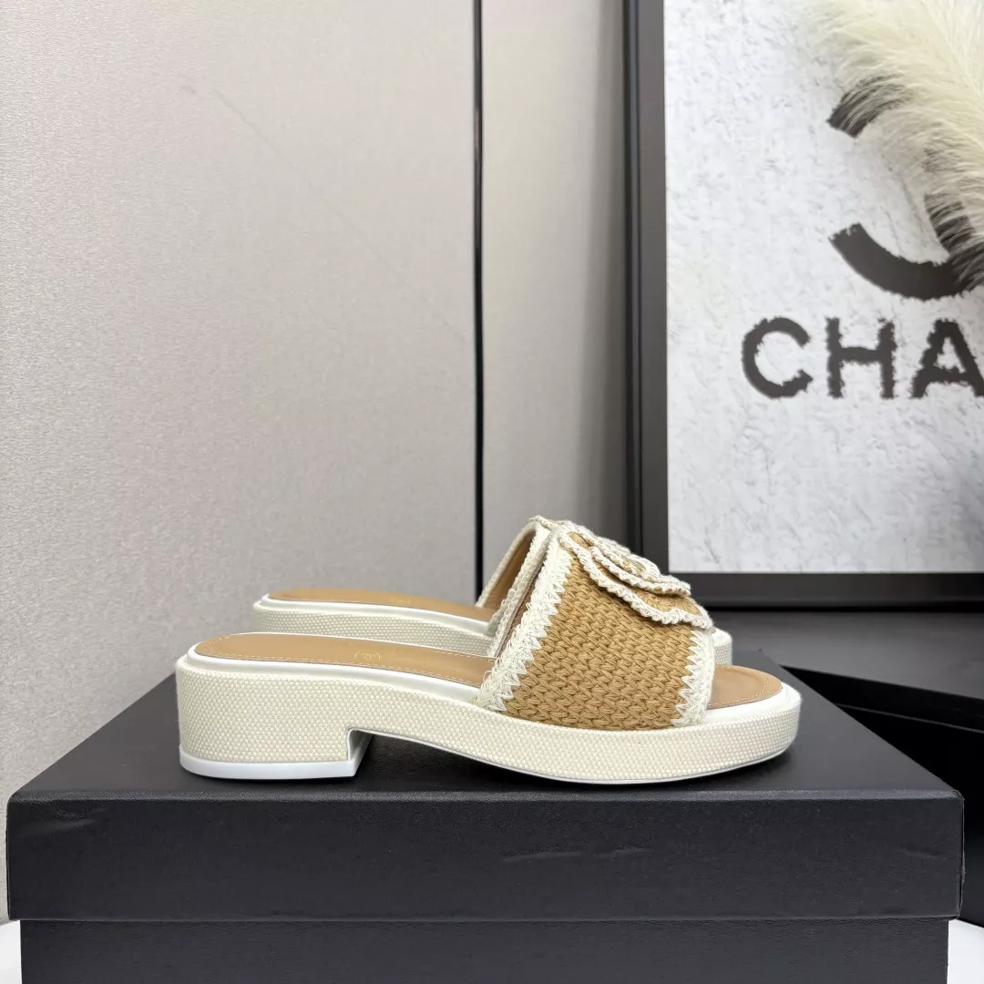 Reliable 6075 Chanel Slippers For Women