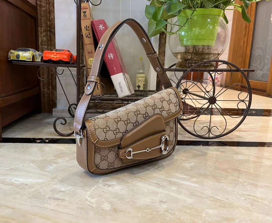 Reliable 6183 Gucci AAA Quality Shoulder Bags For Women