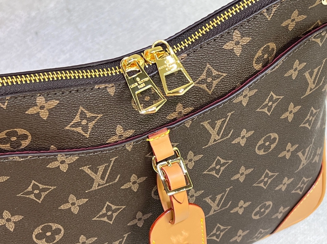 Reliable 6229 Louis Vuitton AAA Quality Messenger Bags For Women