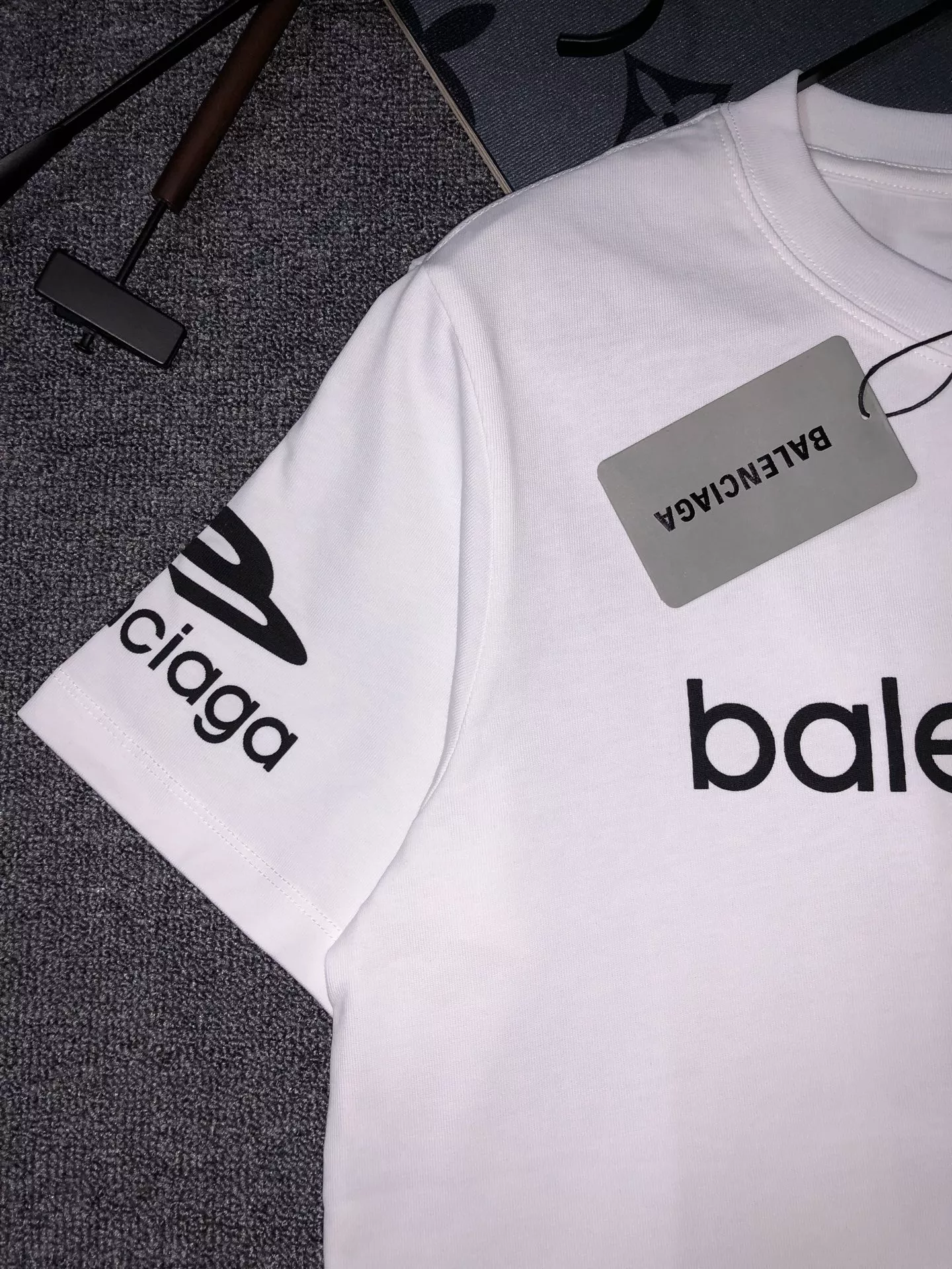 Reliable 6249 Balenciaga T-Shirts Short Sleeved For Unisex