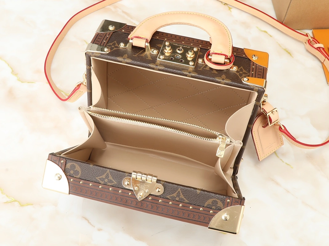 Reliable 6543 Louis Vuitton AAA Quality Handbags For Women