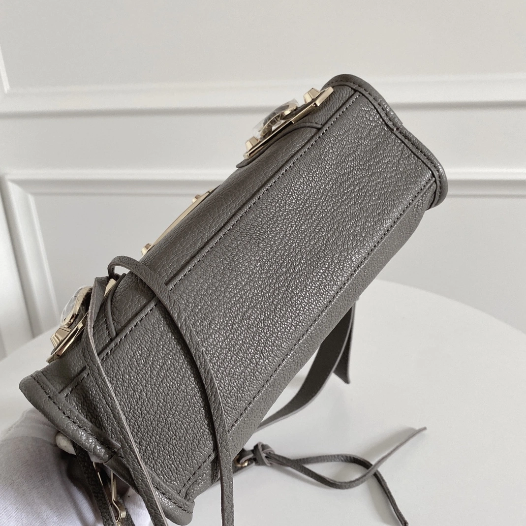 Reliable 6628 Balenciaga AAA Quality Handbags For Women