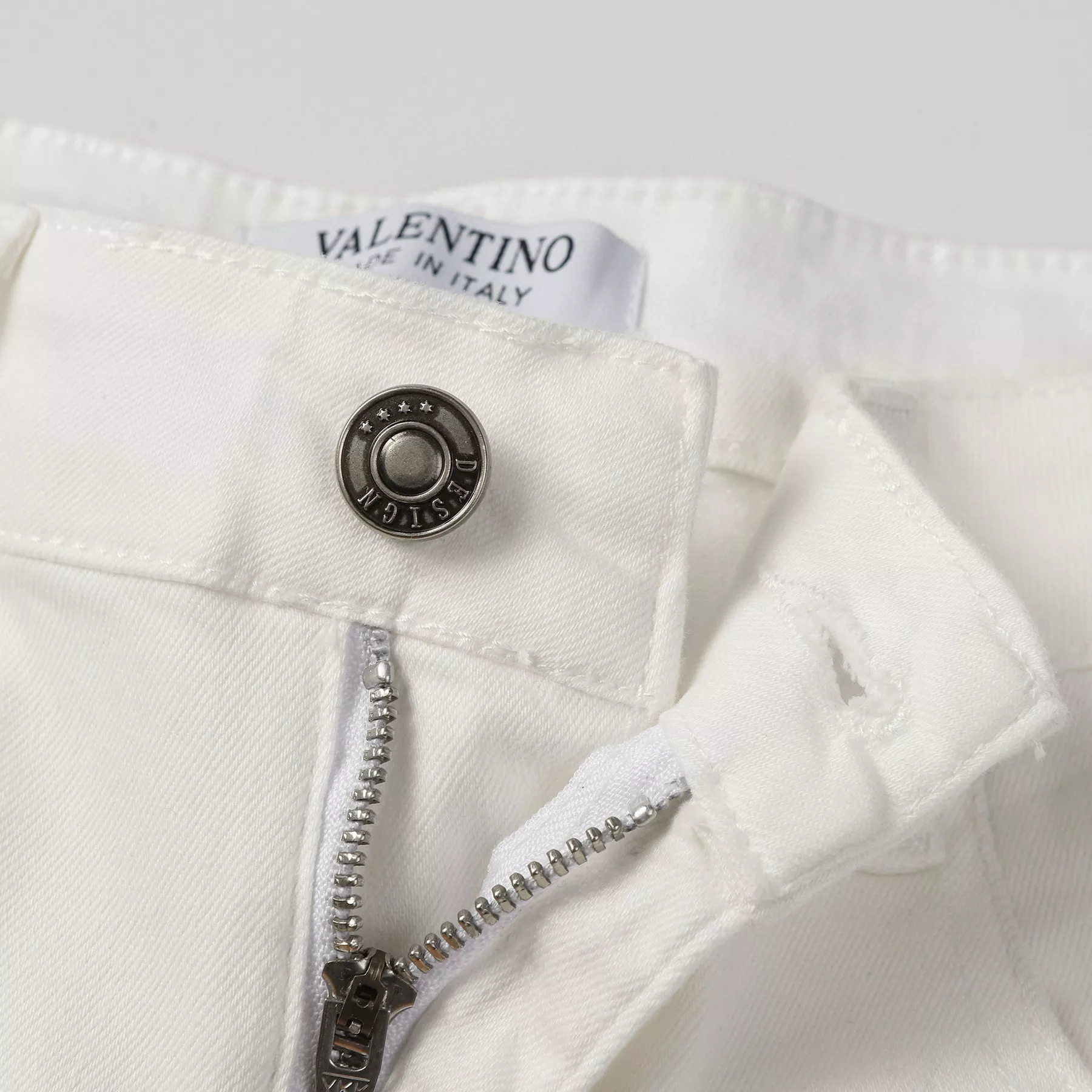 Reliable 6733 Valentino Jeans For Men