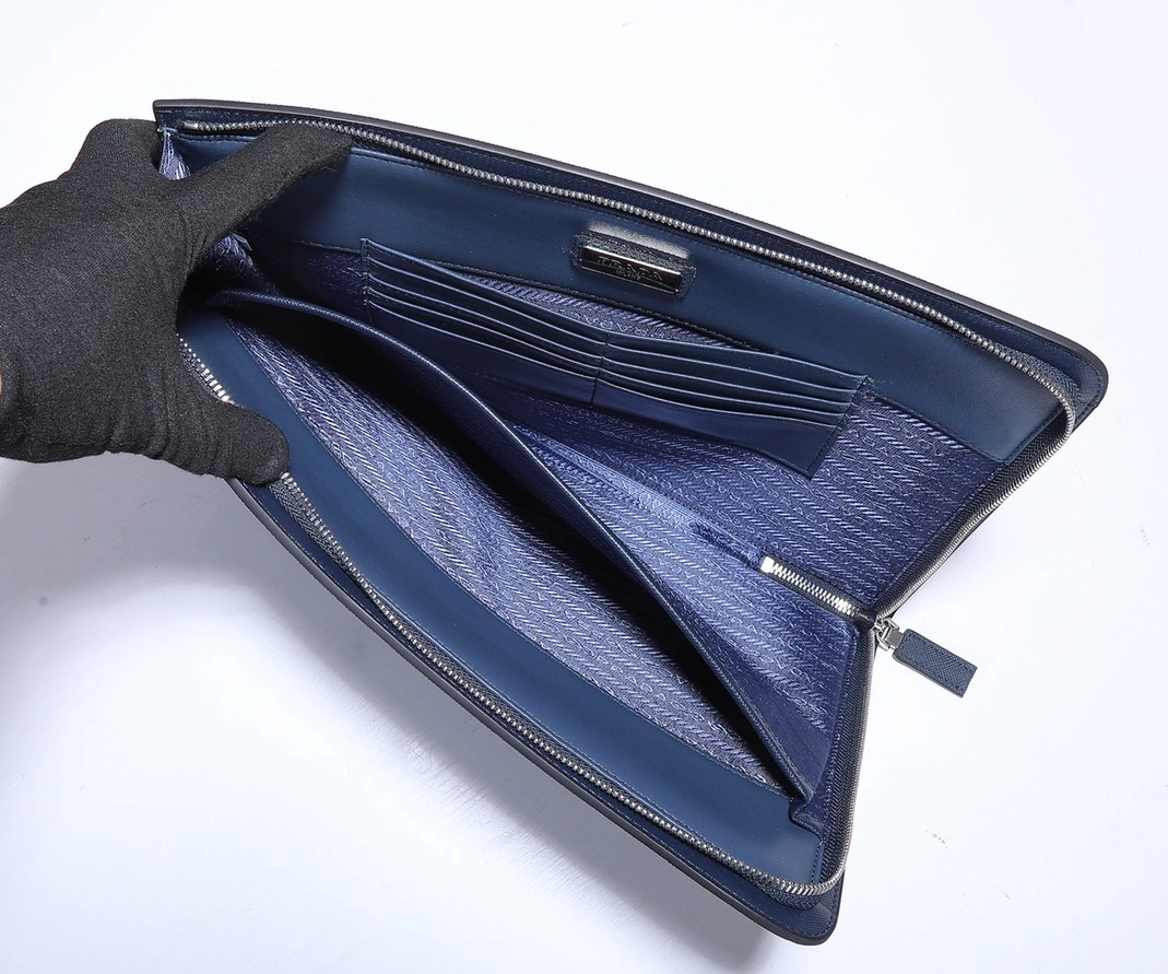 Reliable 6770 Prada AAA Man Wallets