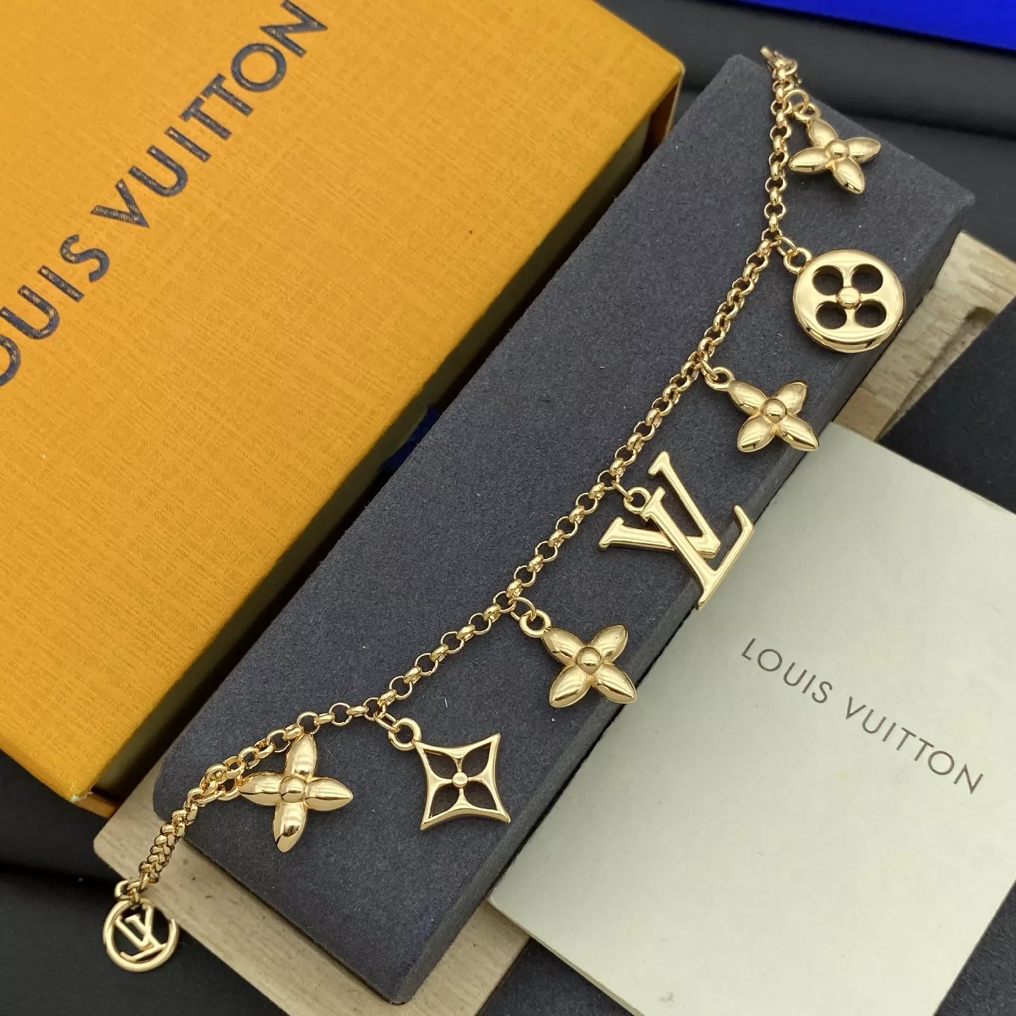 Reliable 6937 Louis Vuitton LV Bracelets