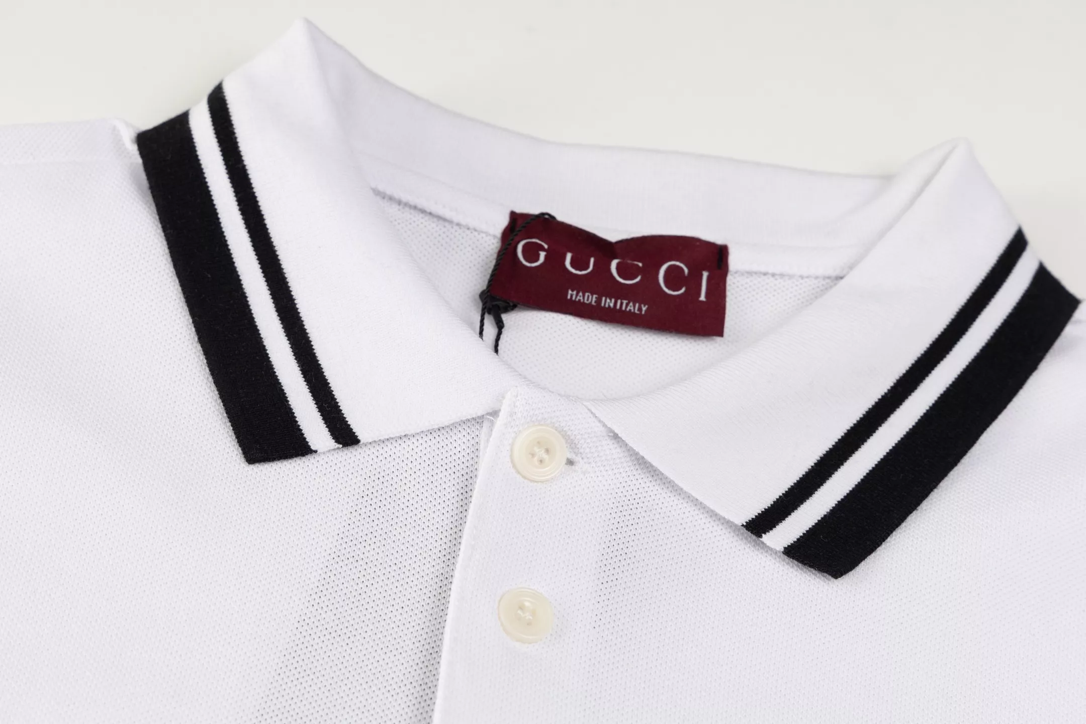 Reliable 7049 Gucci T-Shirts Short Sleeved For Men