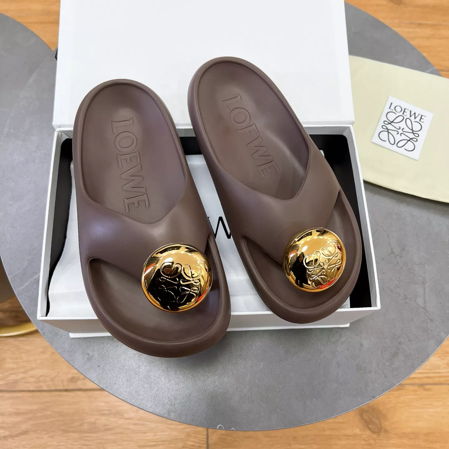 Reliable 7115 LOEWE Slippers For Women