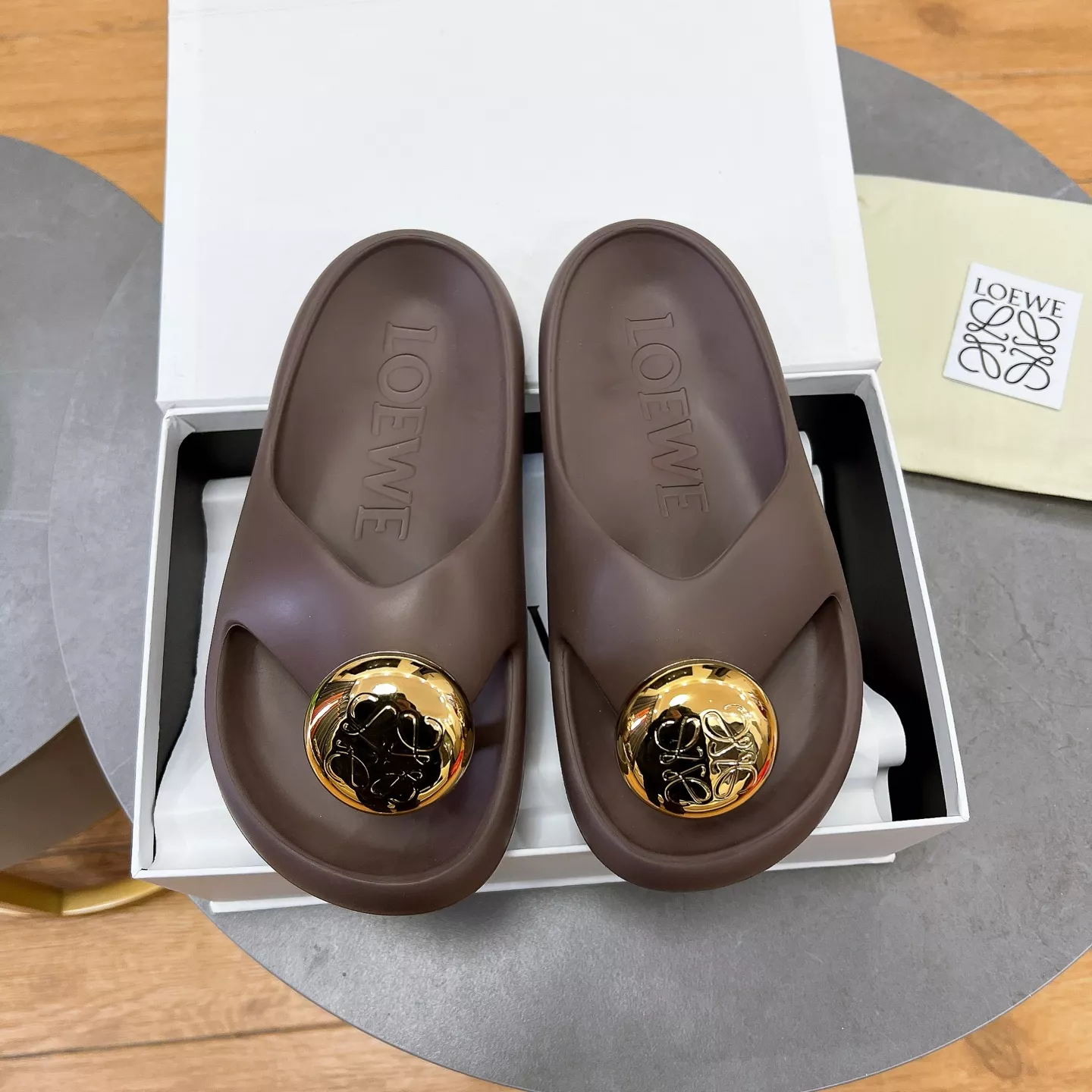 Reliable 7115 LOEWE Slippers For Women