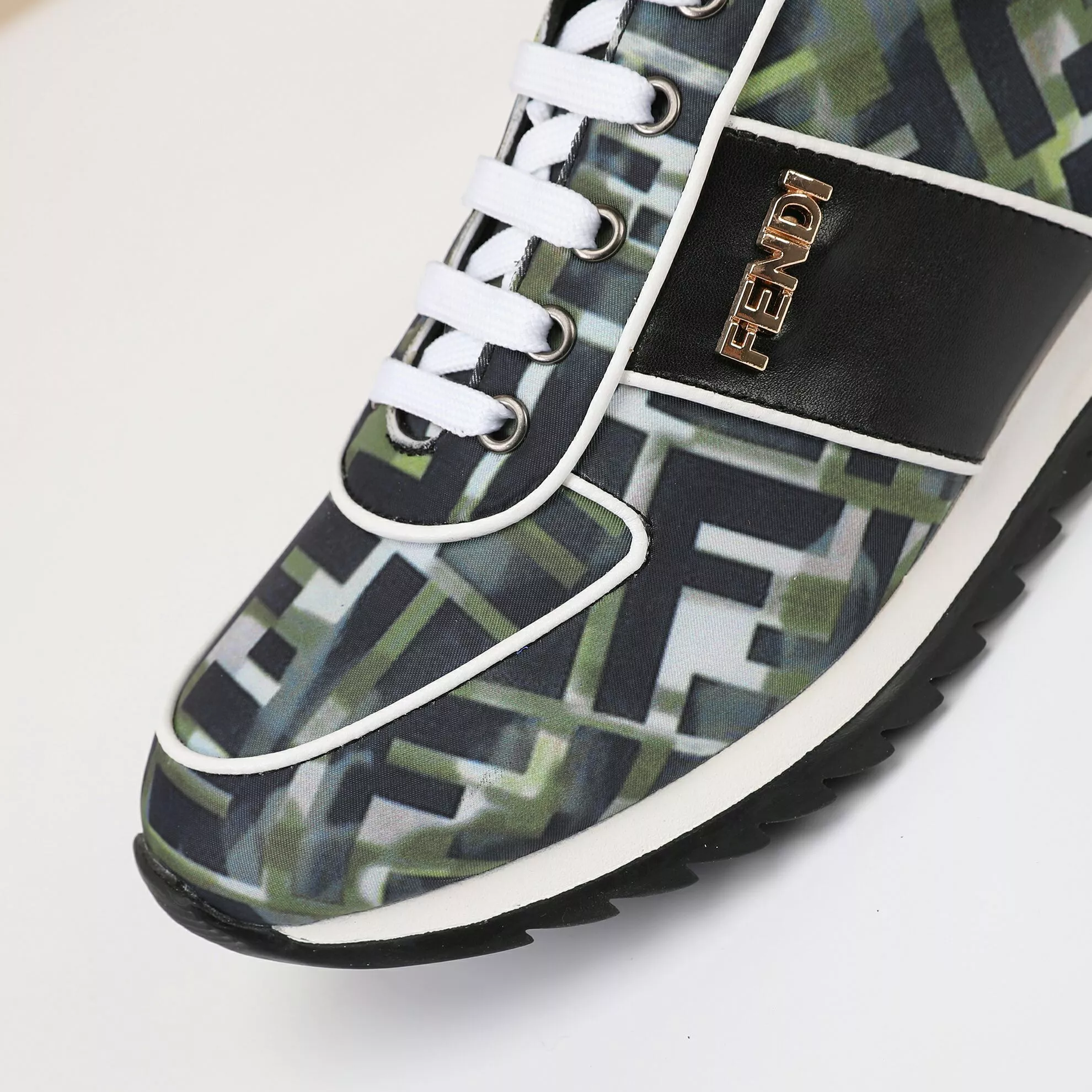 Reliable 7216 Fendi Casual Shoes For Men