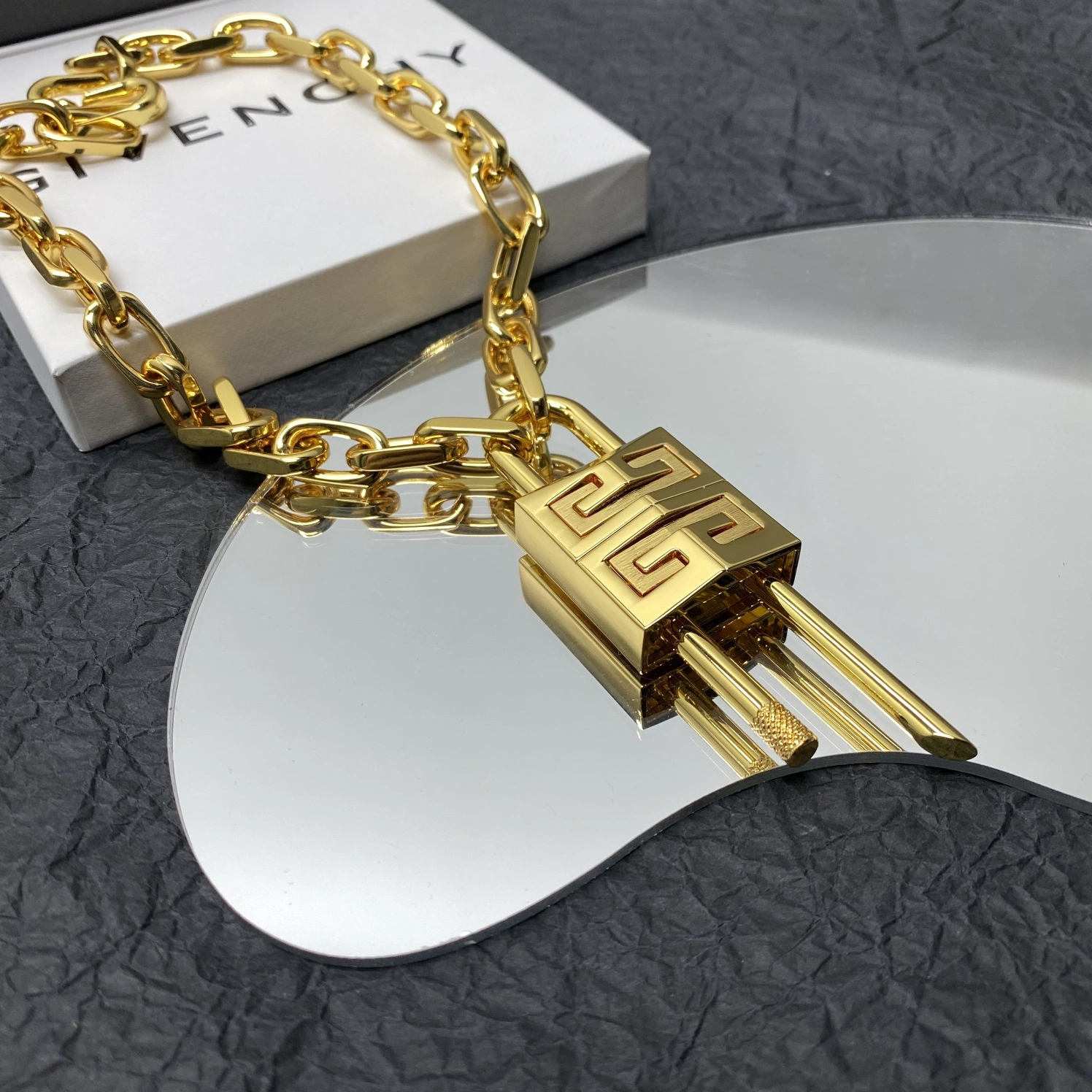 Reliable 7309 Givenchy Necklace
