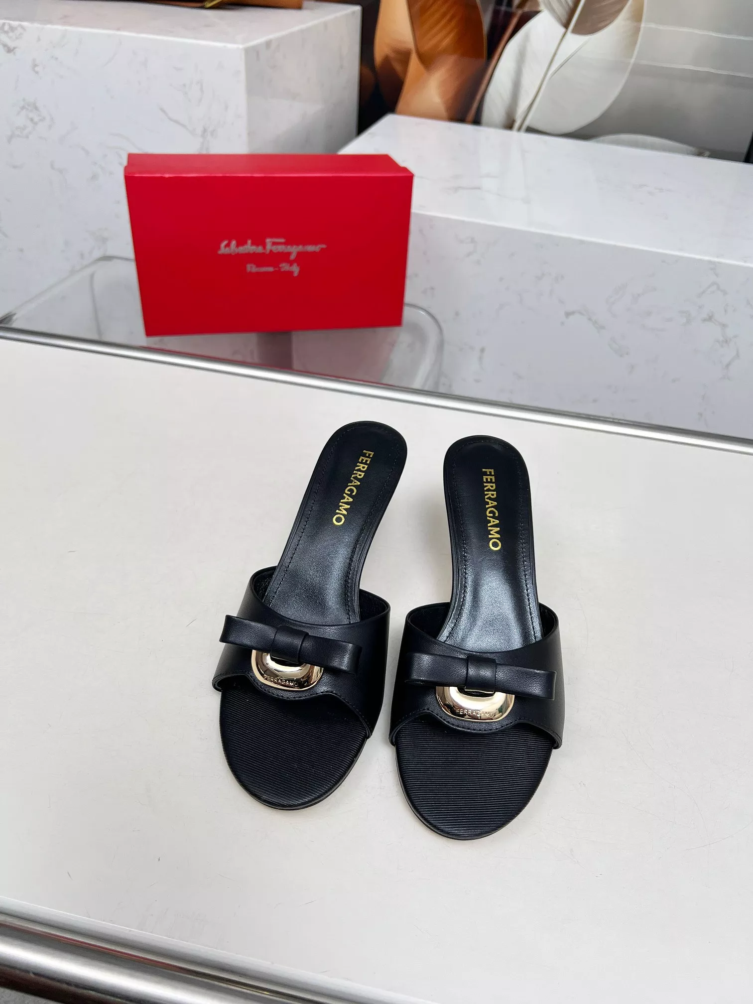 Reliable 7333 Salvatore Ferragamo Slippers For Women