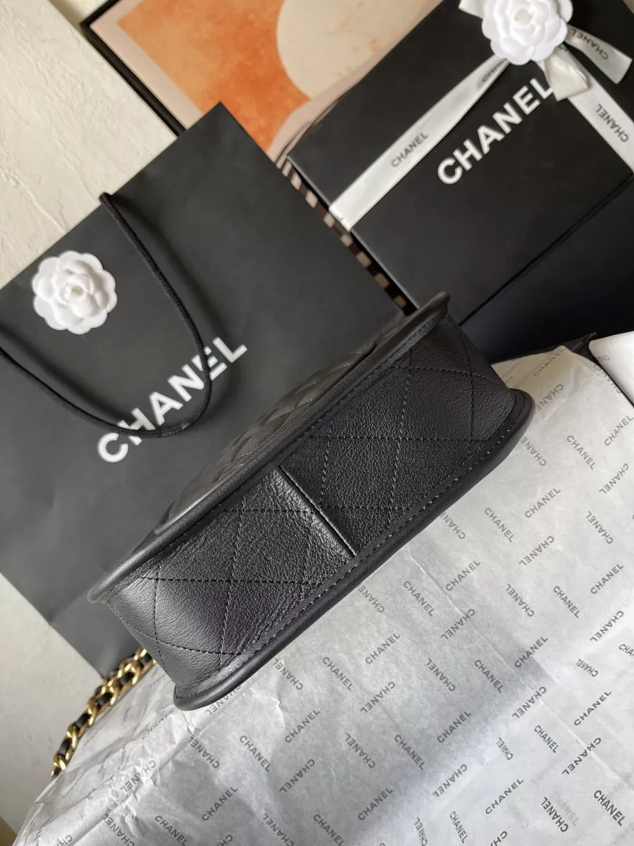 Reliable 7543 Chanel AAA Quality Messenger Bags For Women