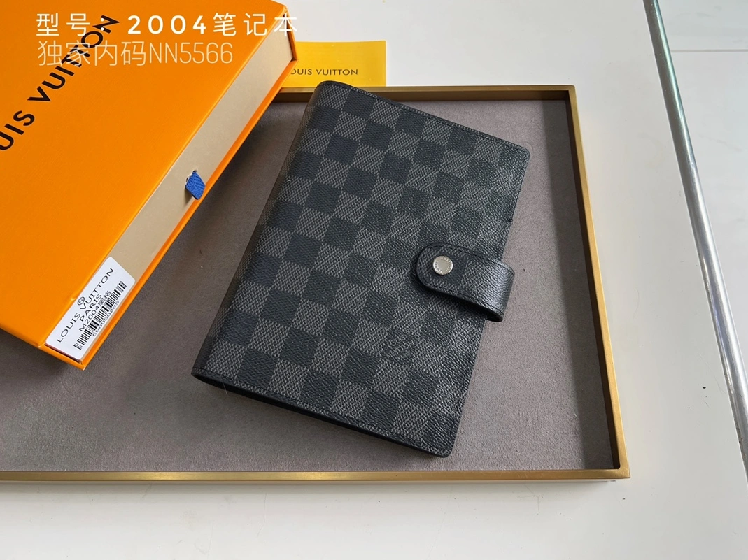 Reliable 759 Louis Vuitton LV Card Case