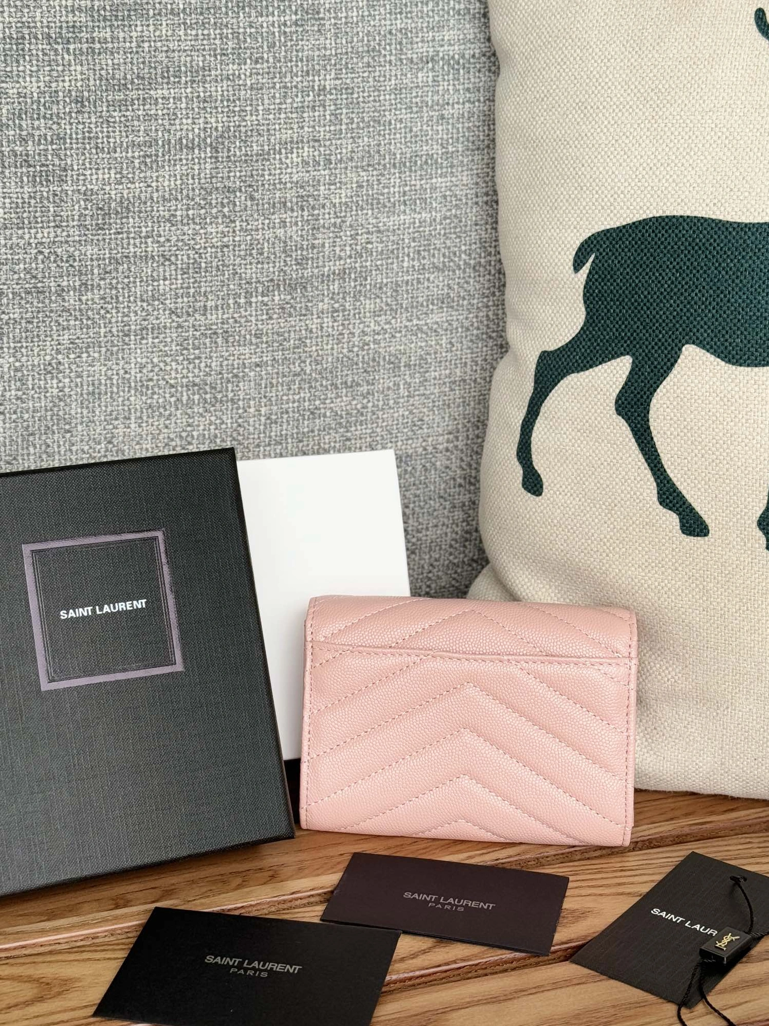 Reliable 7681 Yves Saint Laurent AAA Quality Wallets