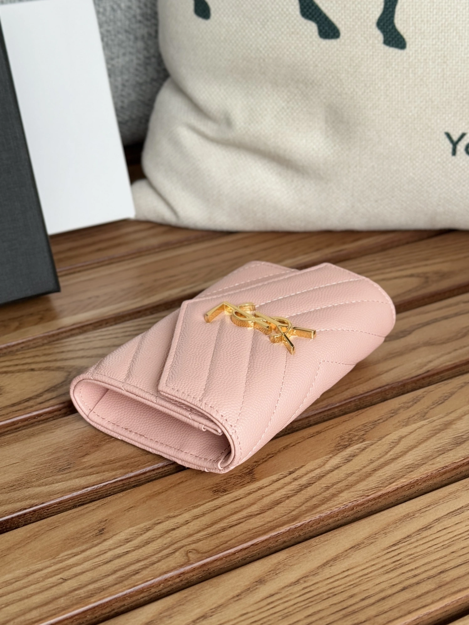 Reliable 7681 Yves Saint Laurent AAA Quality Wallets
