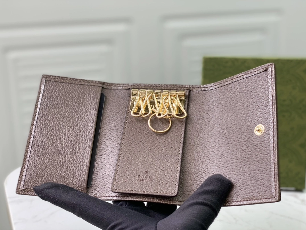 Reliable 775 Gucci AAA Quality Wallets