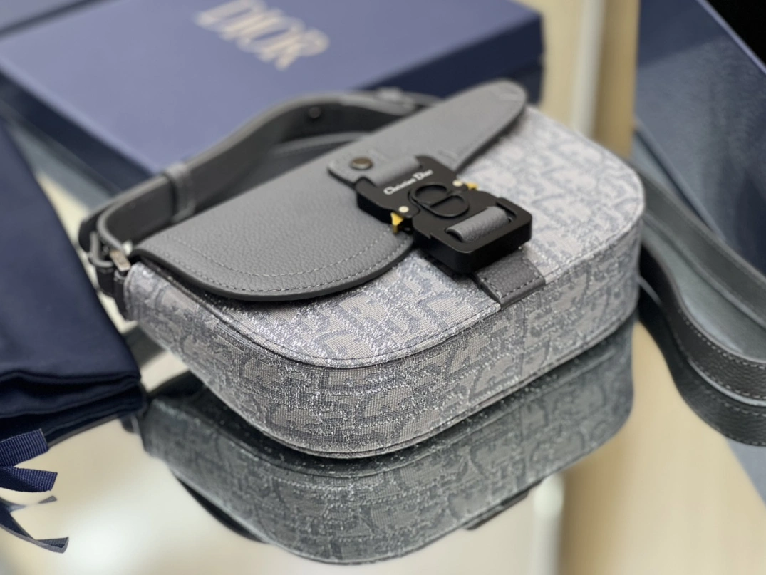 Reliable 7821 Christian Dior AAA Man Messenger Bags