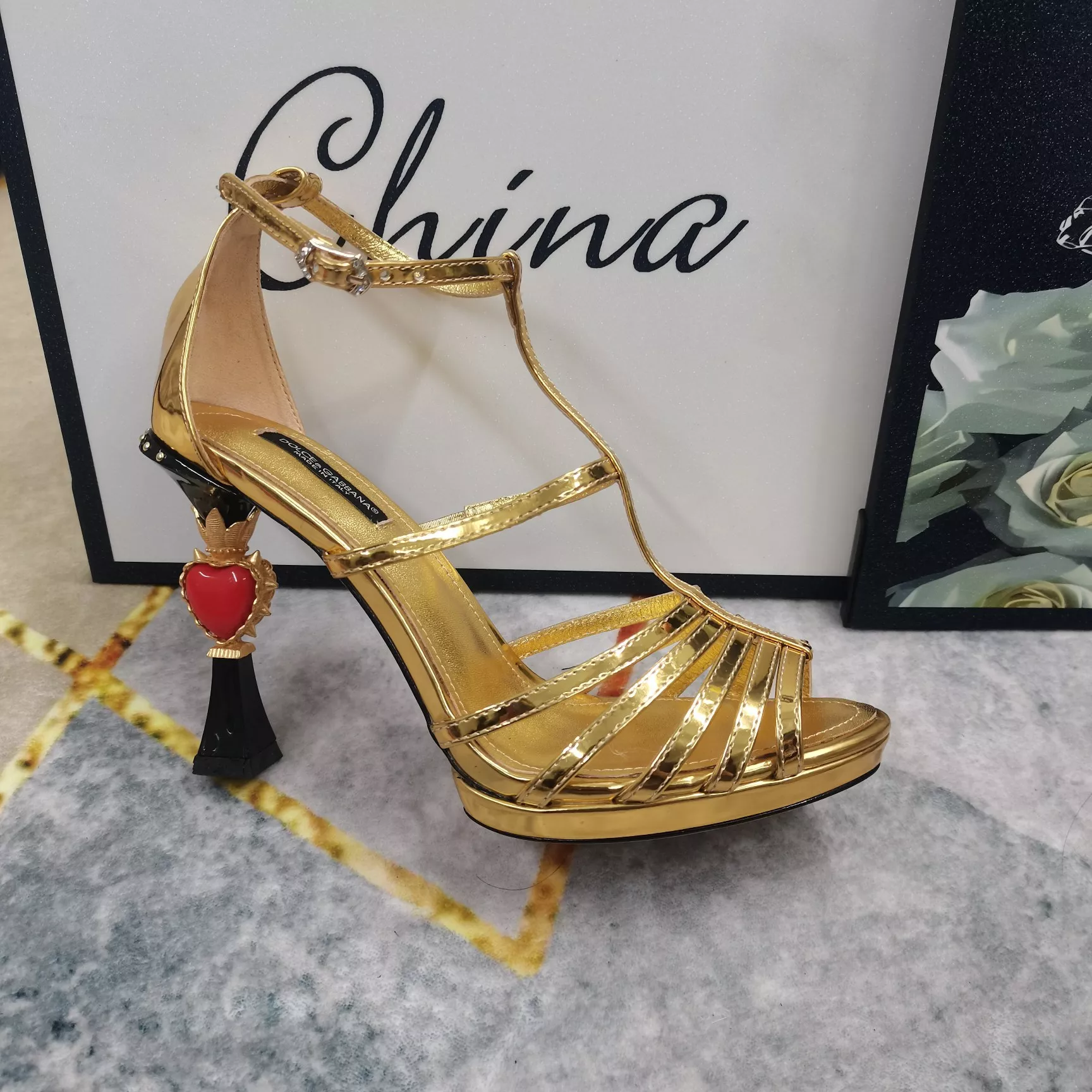 Reliable 8023 Dolce & Gabbana D&G Sandal For Women