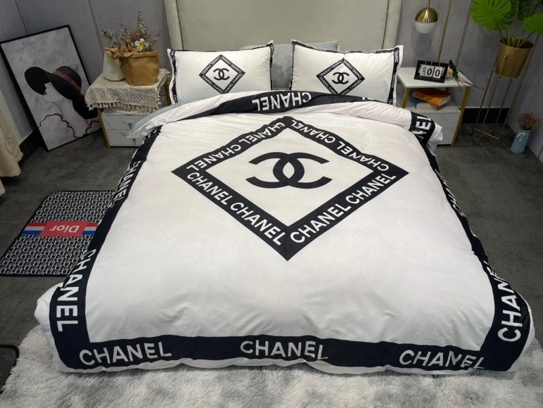 Reliable 8104 Chanel Bedding