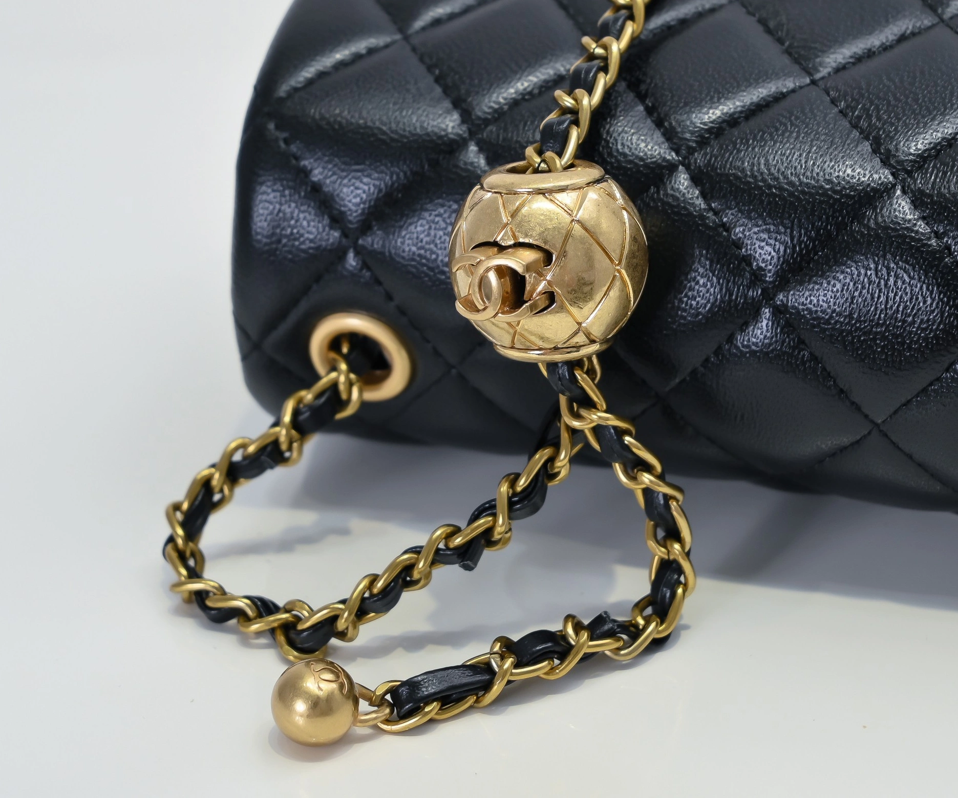 Reliable 8452 Chanel AAA Quality Messenger Bags For Women