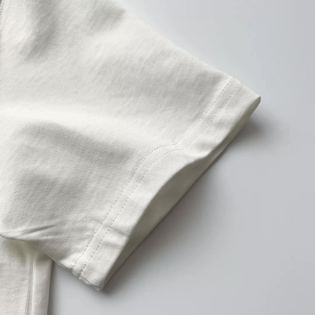 Reliable 8611 Balenciaga T-Shirts Short Sleeved For Unisex