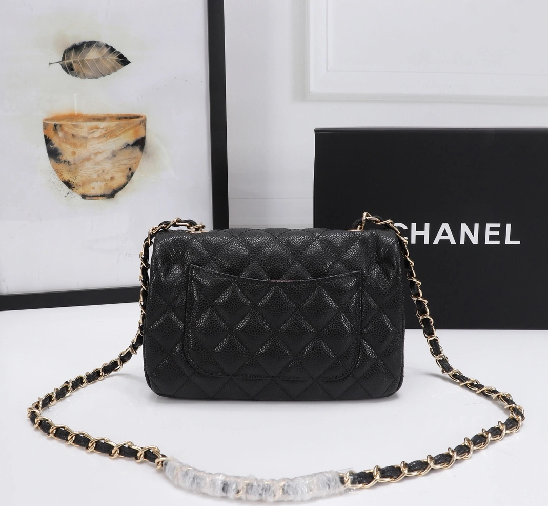 Reliable 8681 Chanel AAA Quality Messenger Bags For Women
