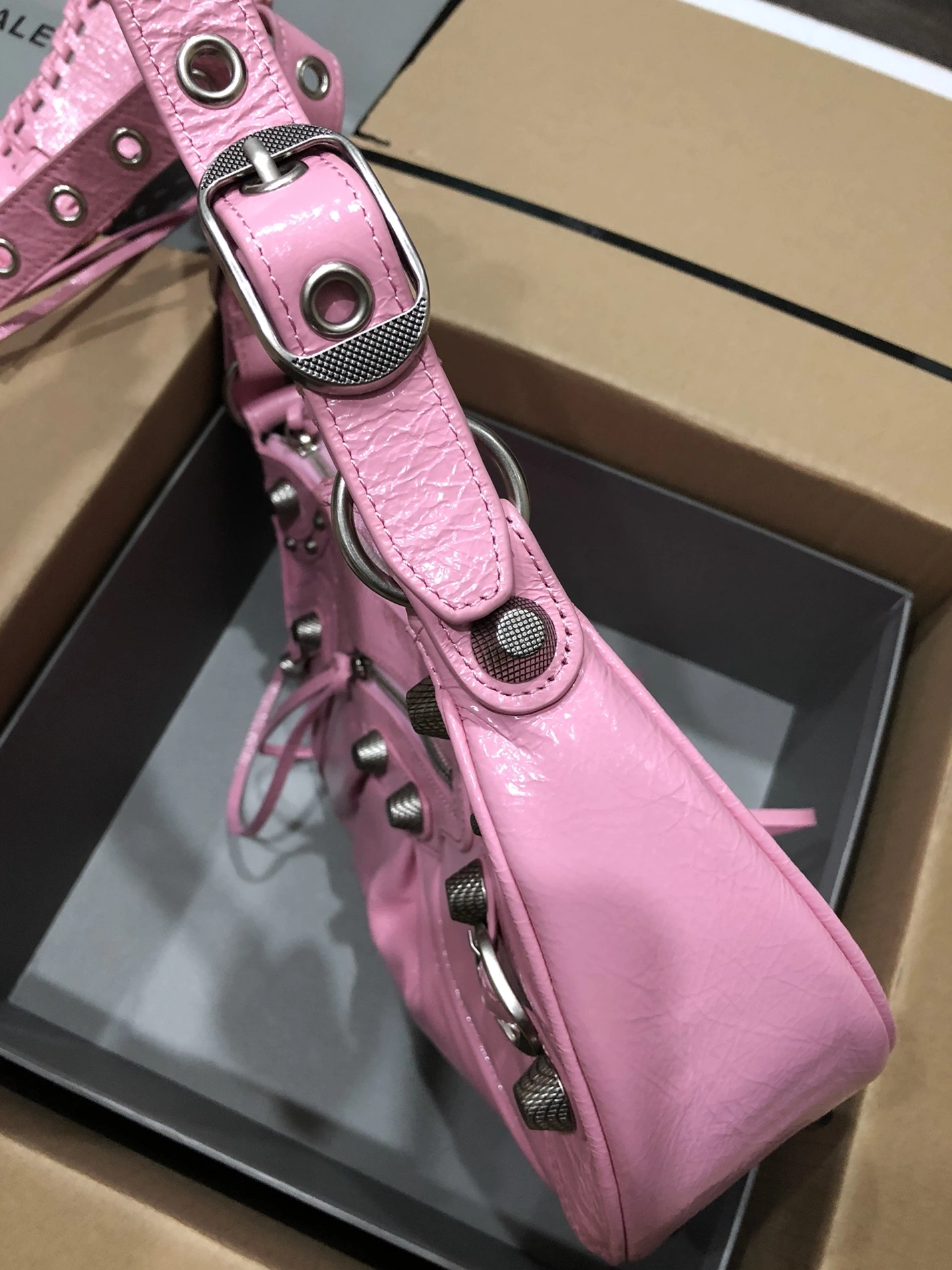 Reliable 8707 Balenciaga AAA Quality Messenger Bags For Women