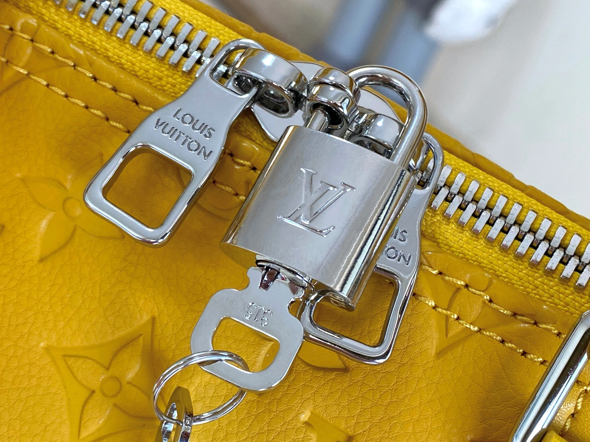 Reliable 873 Louis Vuitton Travel Bags