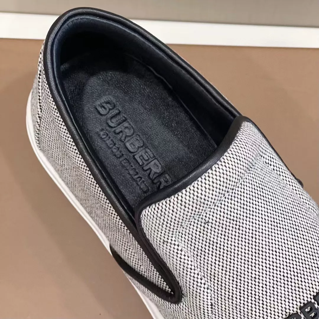 Reliable 874 Burberry Casual Shoes For Men
