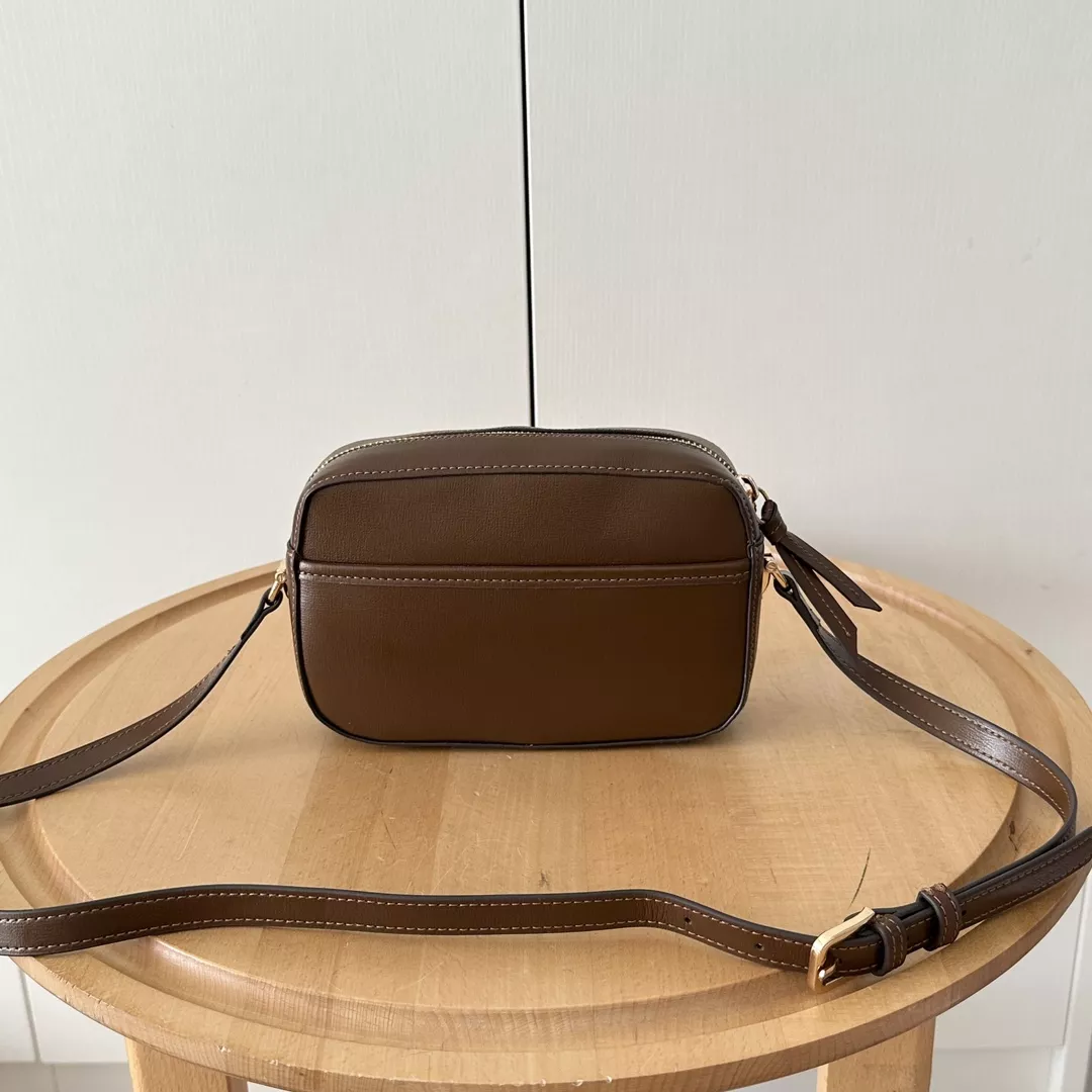Reliable 9012 Gucci AAA Quality Messenger Bags For Women