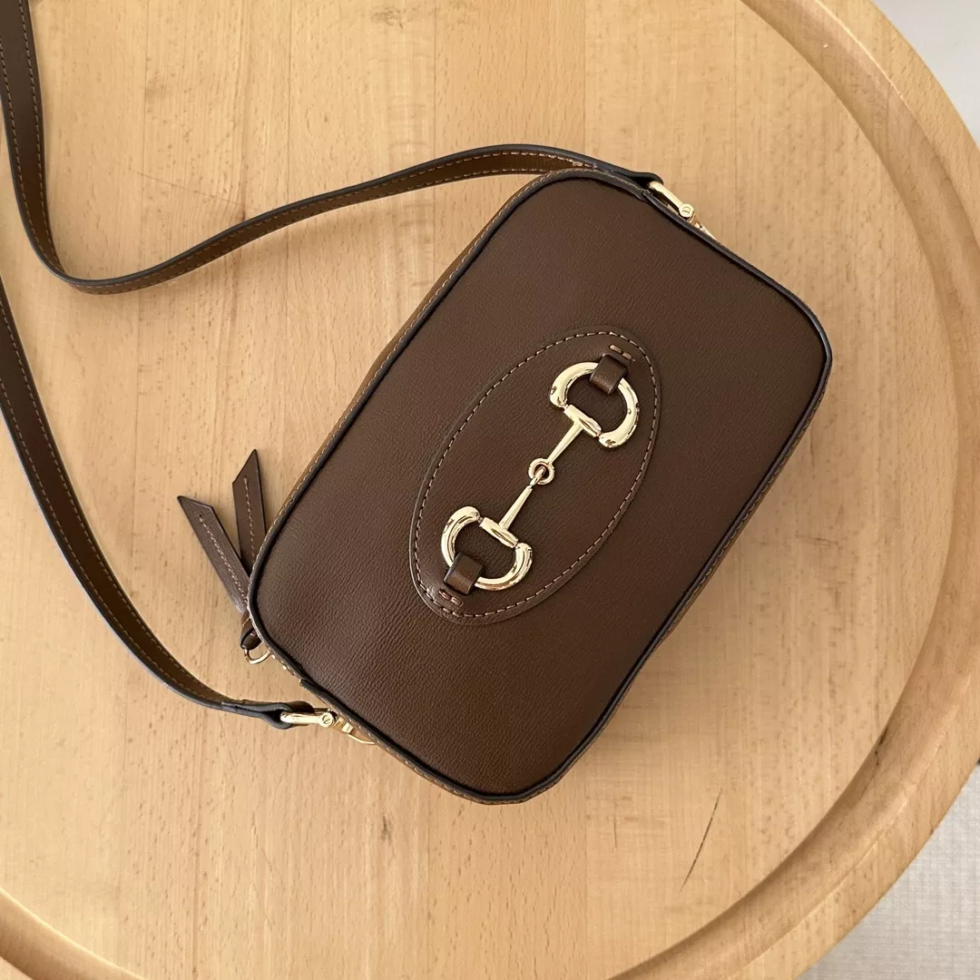 Reliable 9012 Gucci AAA Quality Messenger Bags For Women