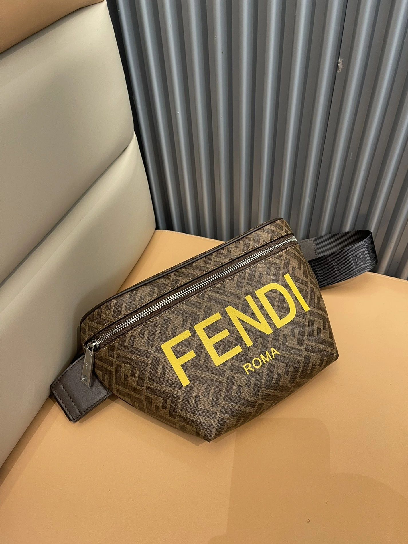 Reliable 9073 Fendi AAA Quality Belt Bags