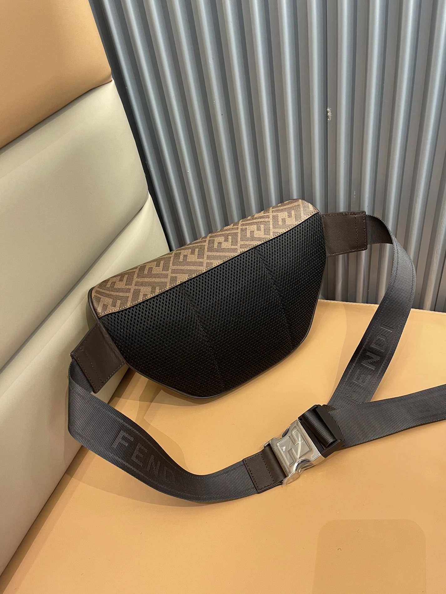 Reliable 9073 Fendi AAA Quality Belt Bags