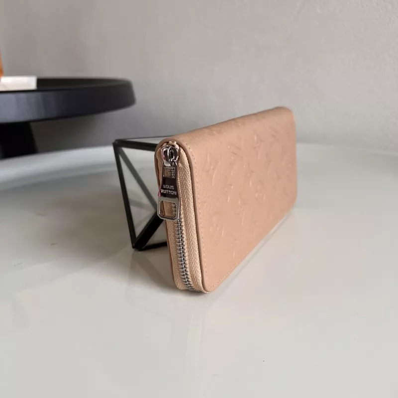 Reliable 9213 Louis Vuitton AAA Quality Card Case