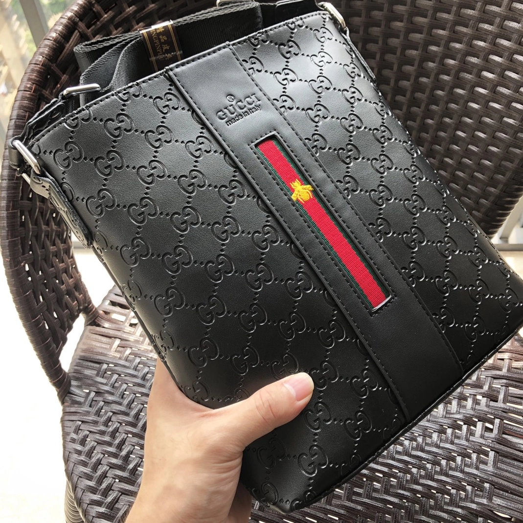 Reliable 9264 Gucci AAA Man Messenger Bags