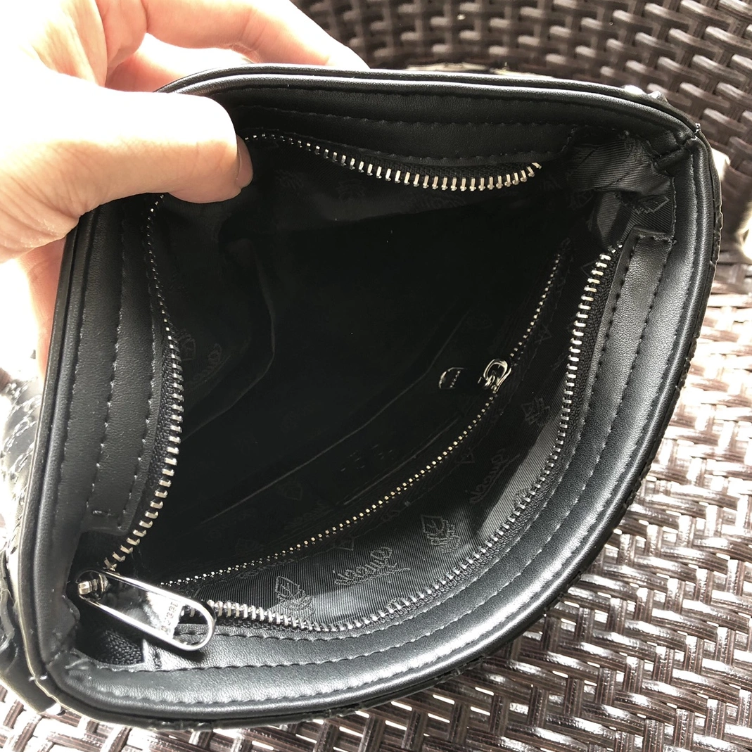 Reliable 9264 Gucci AAA Man Messenger Bags