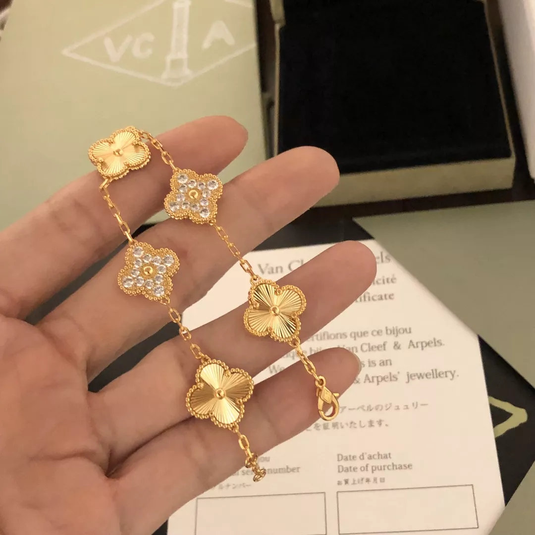 Reliable 9405 Van Cleef & Arpels Bracelets For Women