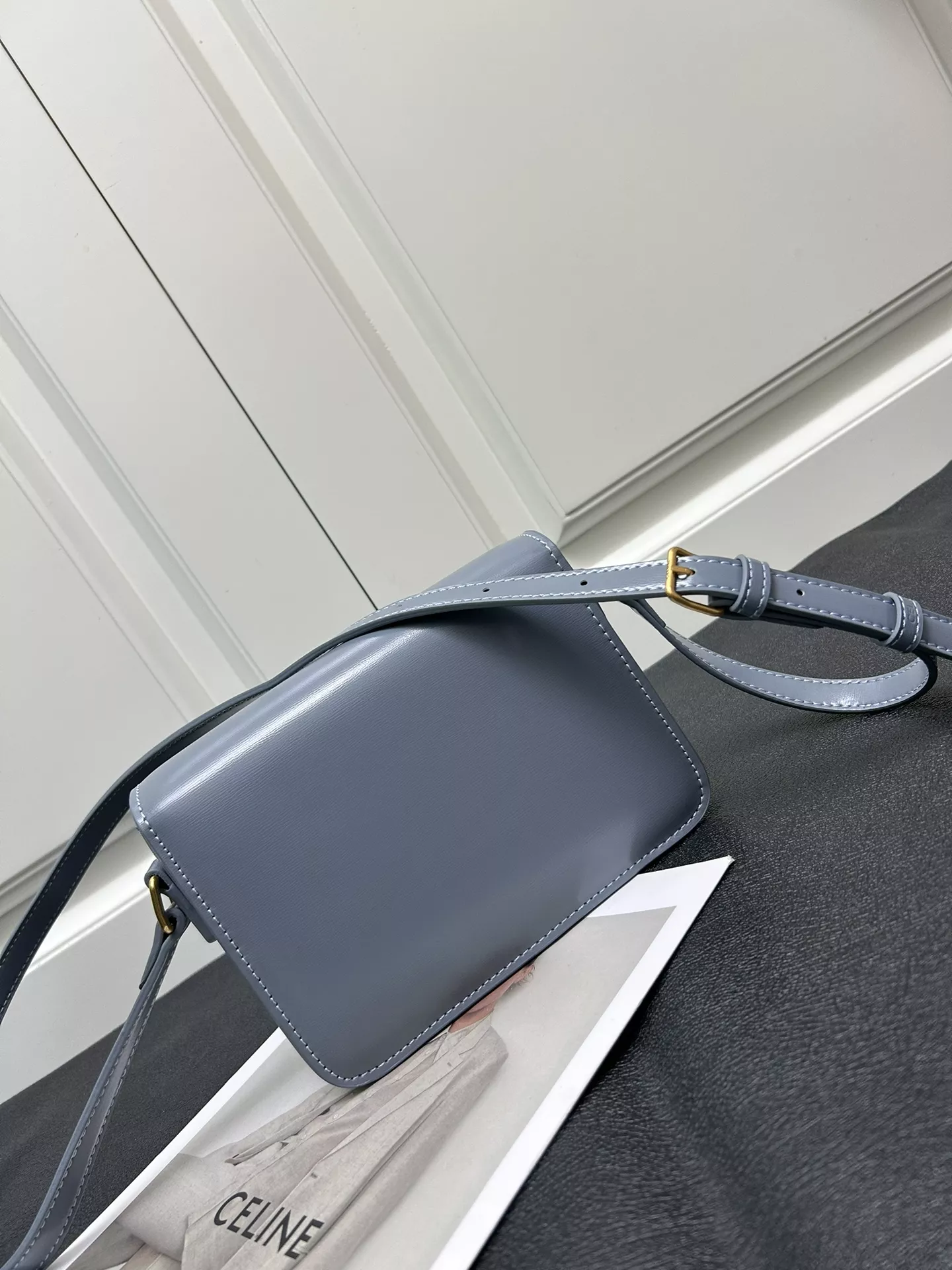 Reliable 9451 Celine AAA Quality Messenger Bags For Women