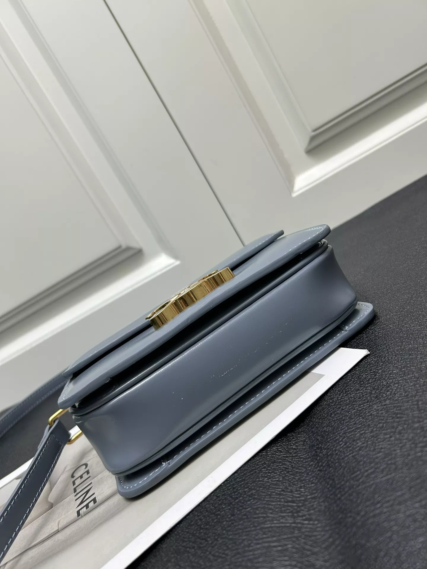 Reliable 9451 Celine AAA Quality Messenger Bags For Women