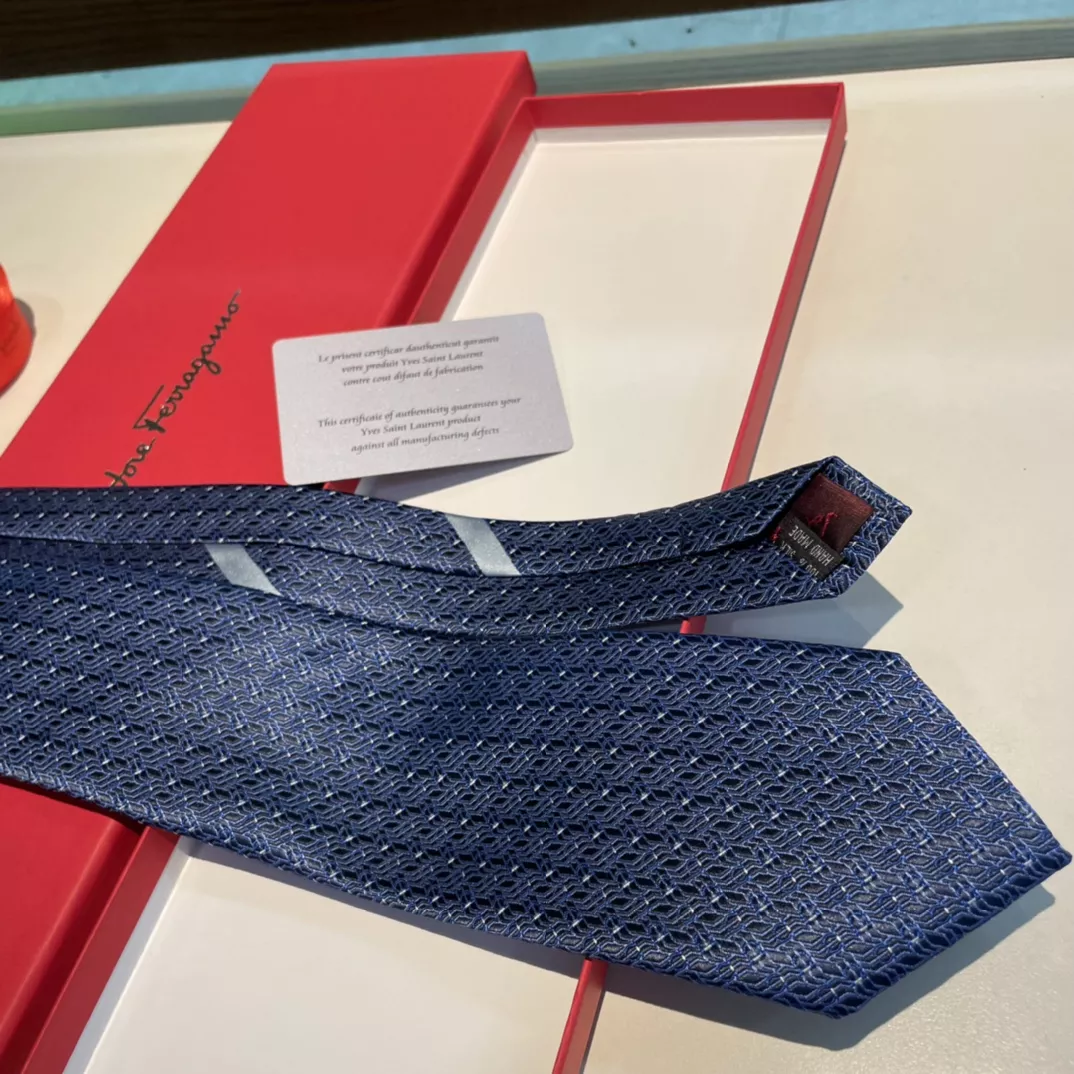 Reliable 9510 Salvatore Ferragamo Necktie