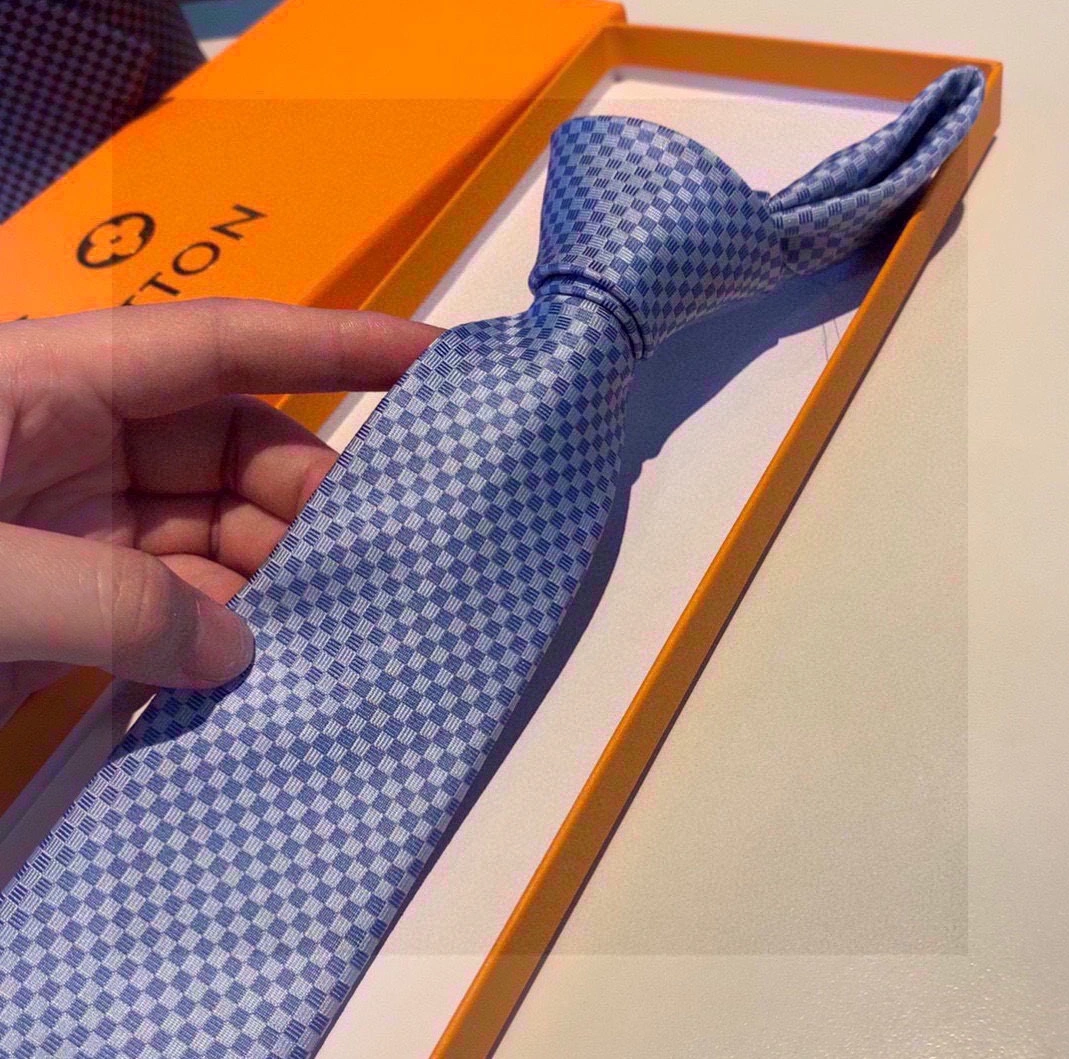 Reliable 9520 Louis Vuitton LV Necktie For Men