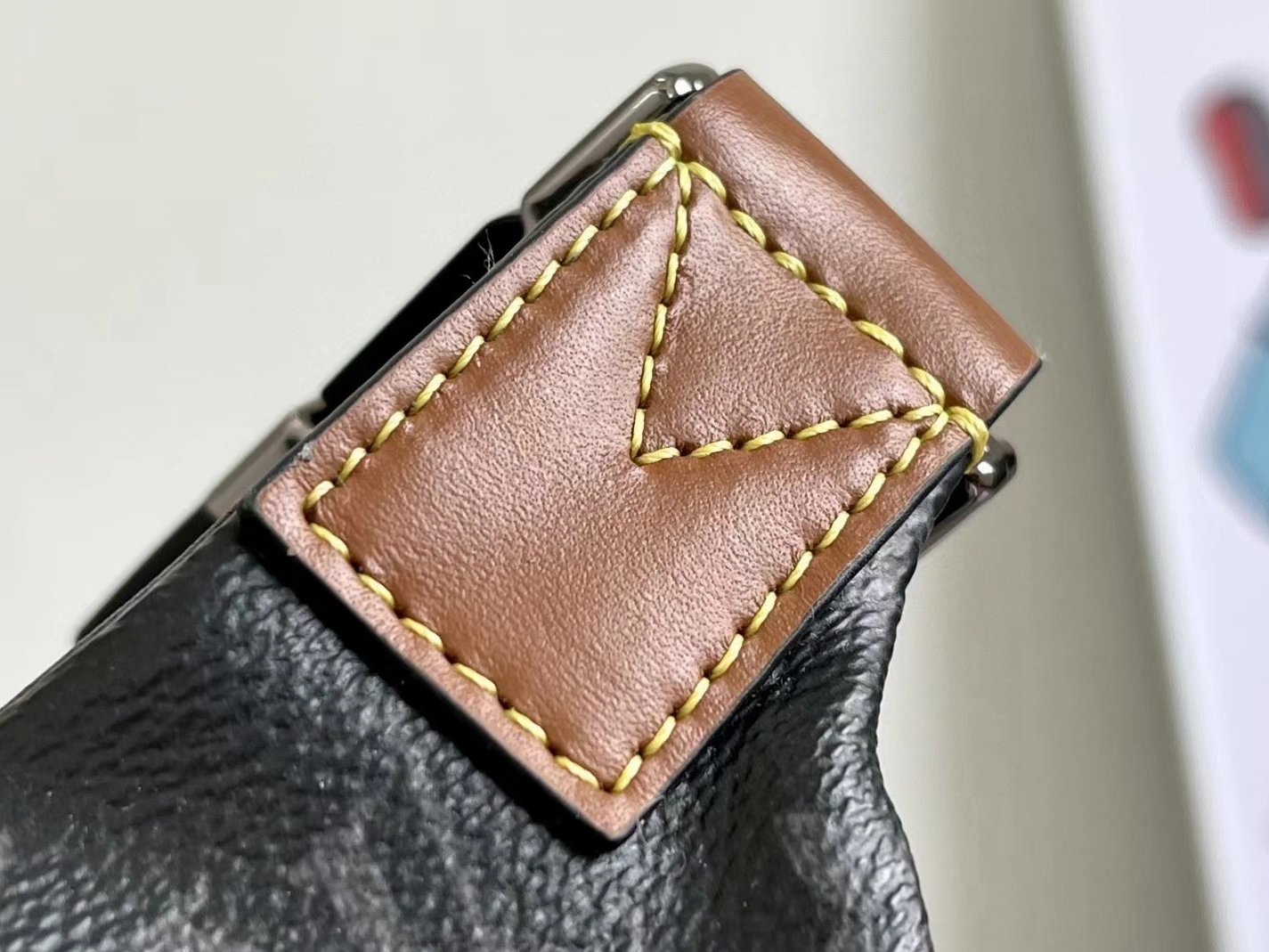 Reliable 9584 Louis Vuitton LV AAA Quality Belt Bags