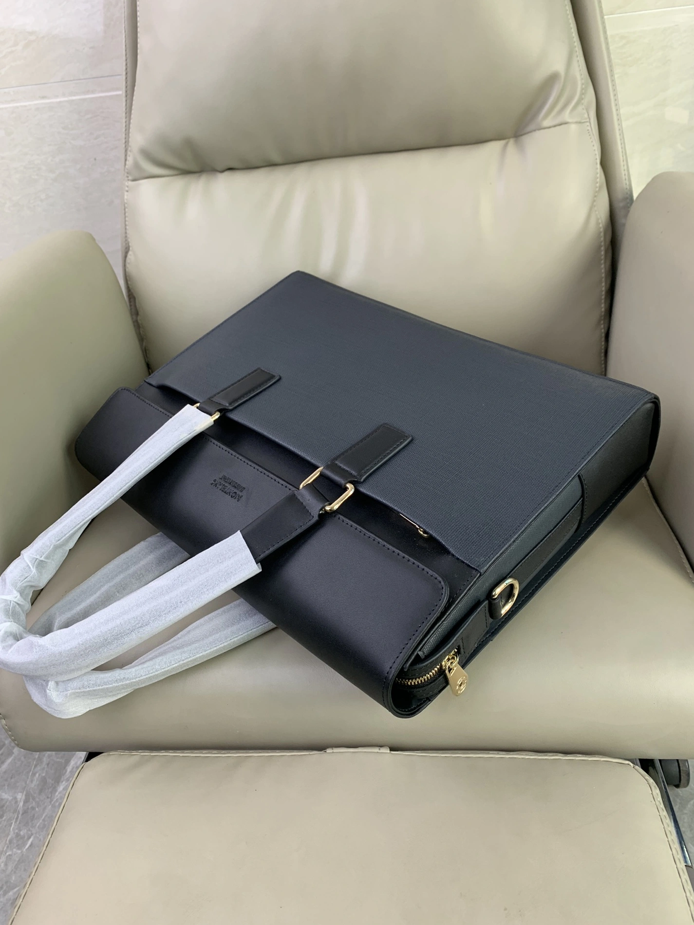 Reliable 9628 Mont Blanc AAA Man Handbags