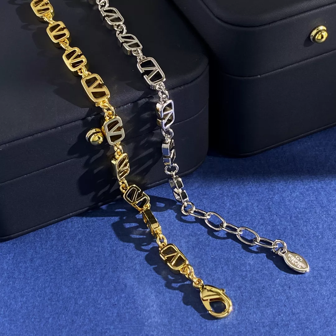 Reliable 9706 Valentino Bracelets