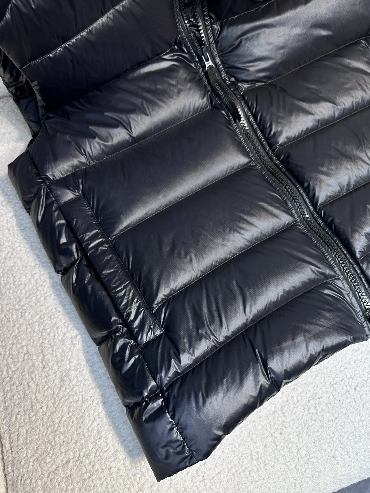 Reliable 9869 Canada Goose Down Vest Sleeveless For Men
