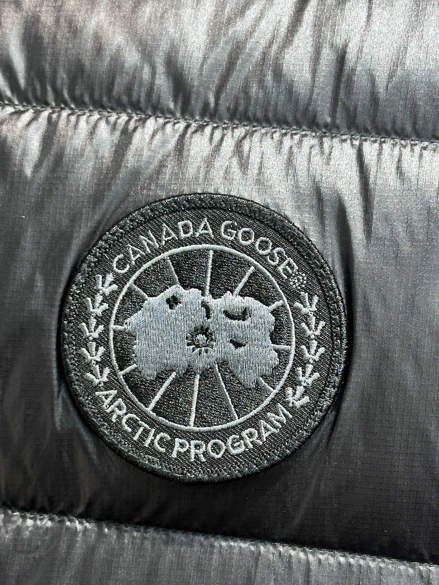 Reliable 9869 Canada Goose Down Vest Sleeveless For Men