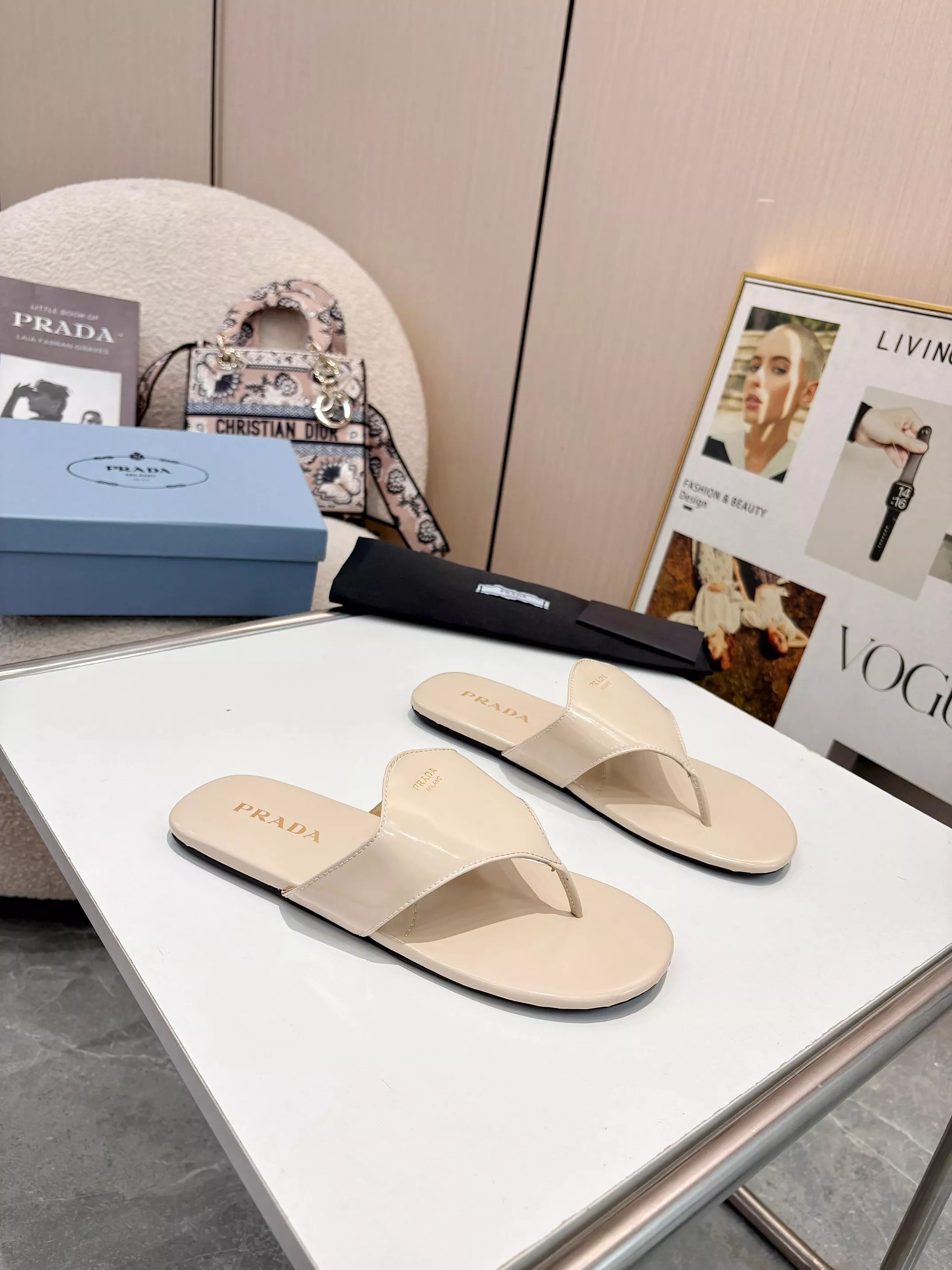 Resilient 1015 Prada Slippers For Women