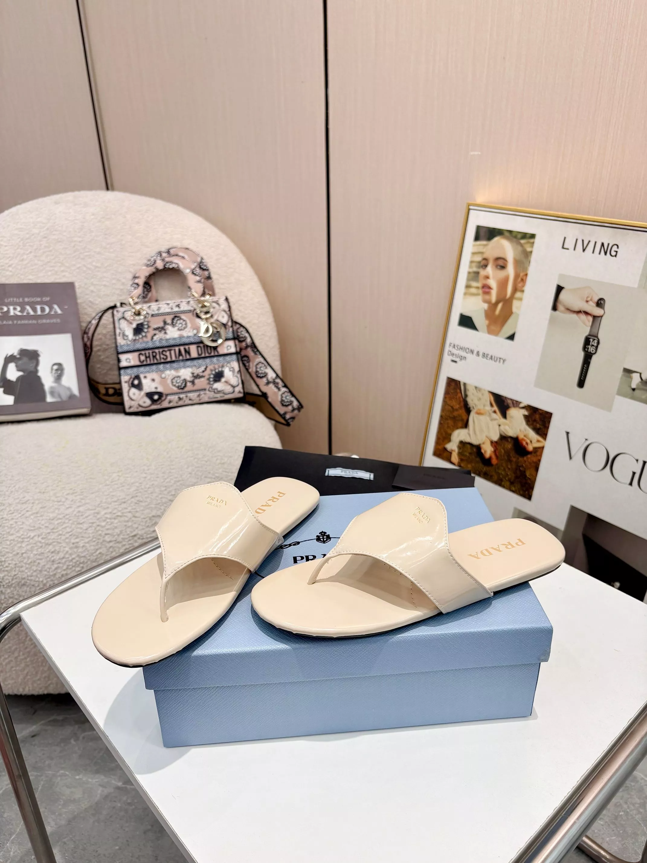 Resilient 1015 Prada Slippers For Women