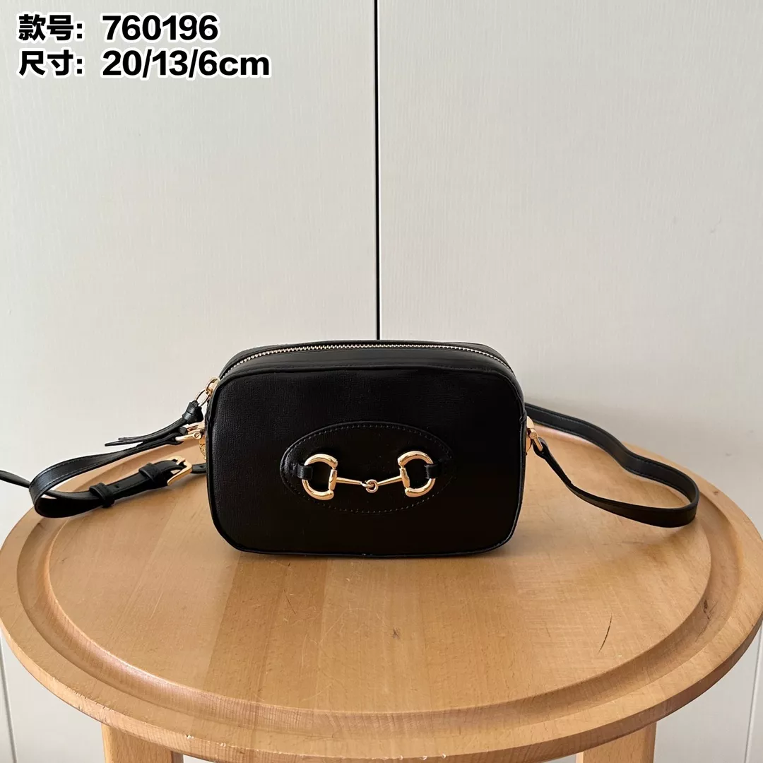 Resilient 1063 Gucci AAA Quality Messenger Bags For Women